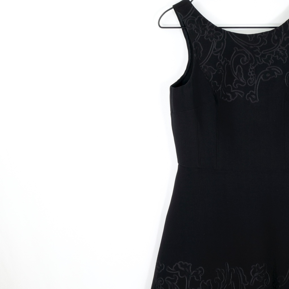VERA WANG Black Scuba Fit & Flare Cocktail Dress - Picture 7 of 16